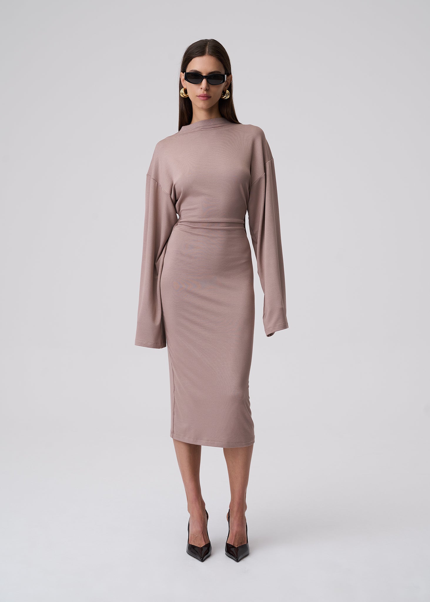 SUKIENKA AURI BACKLESS MOKKA DRESS