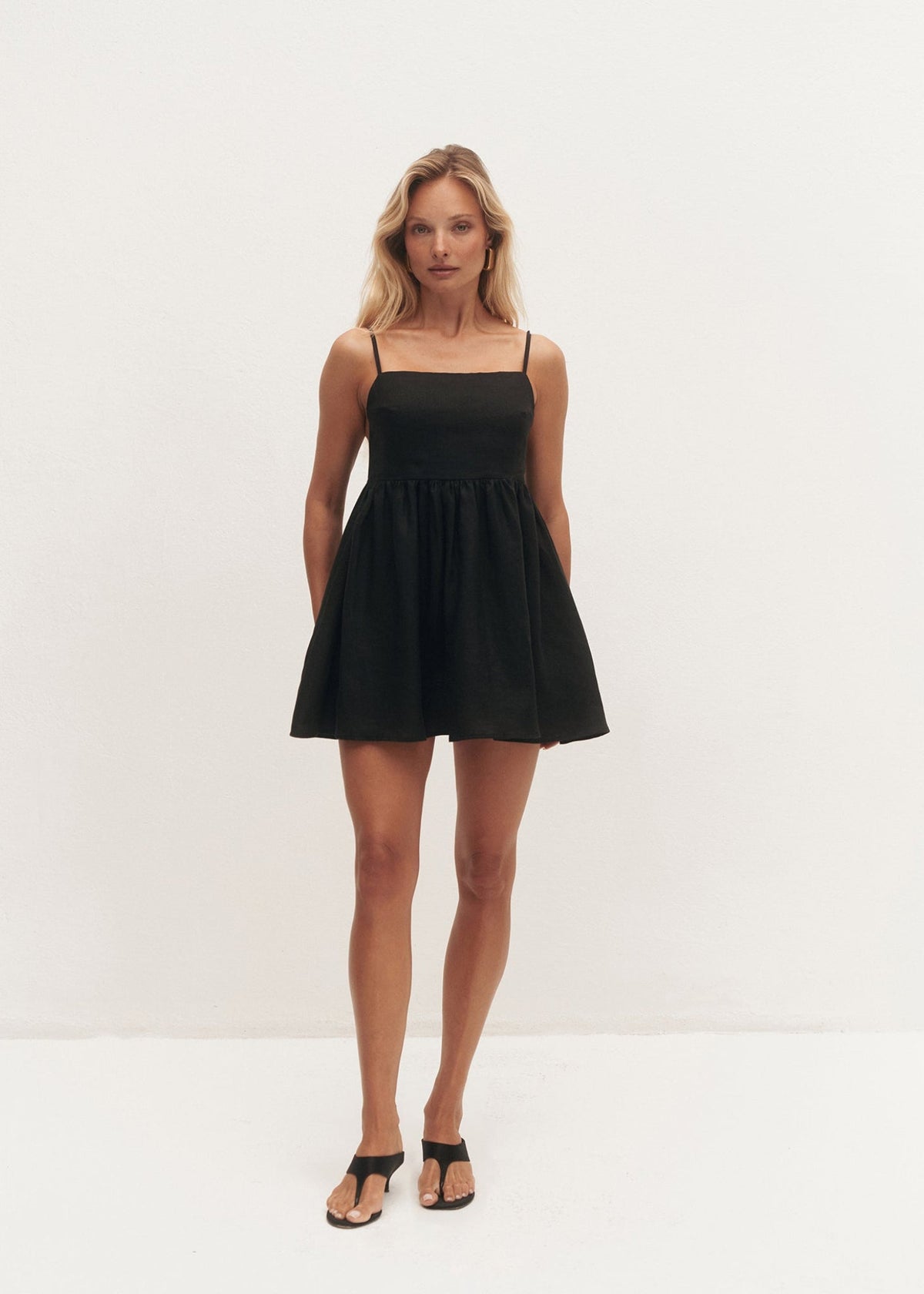 SUKIENKA HARLOW BLACK LECOLLET