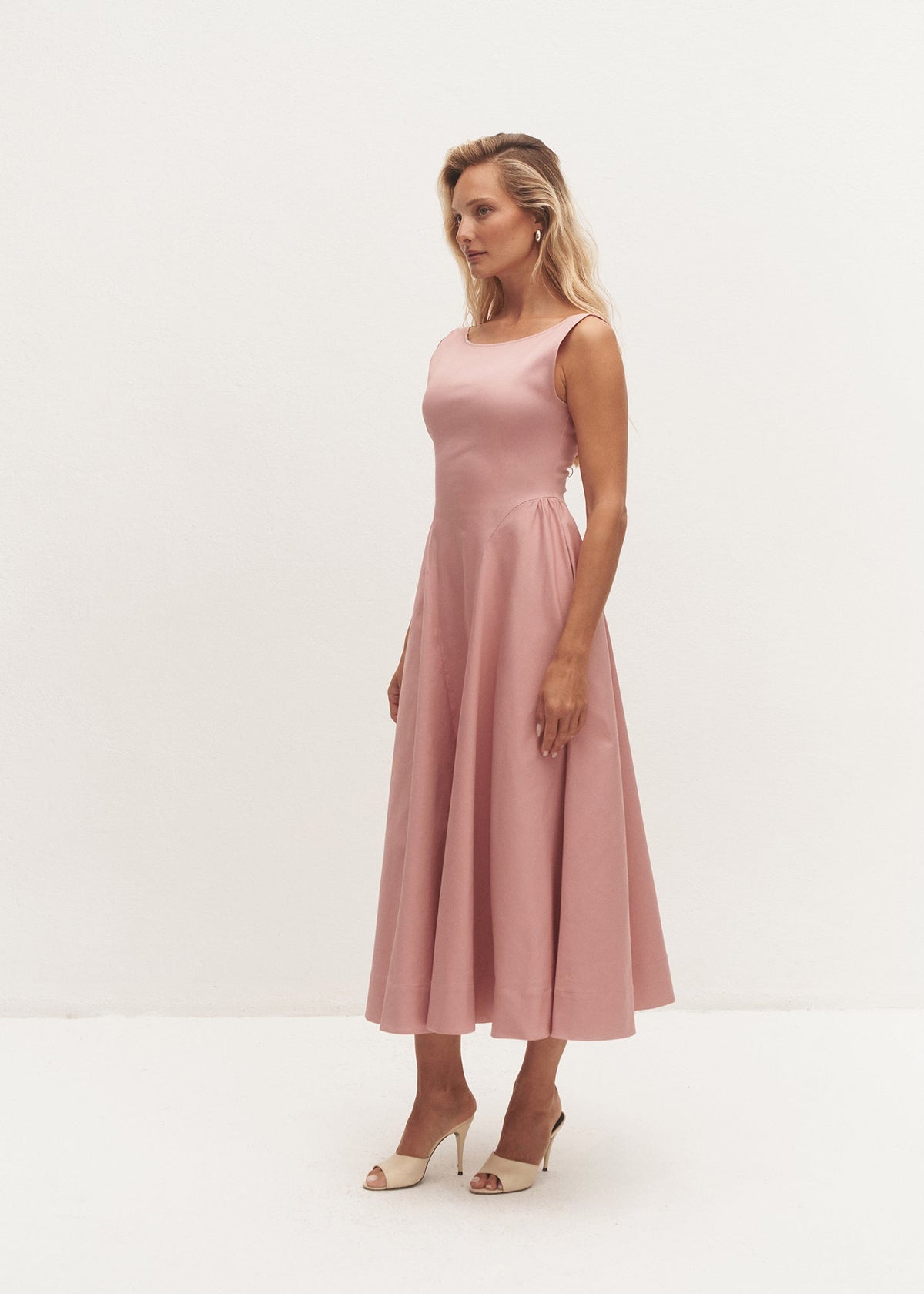 SUKIENKA VEZIA PINK LECOLLET