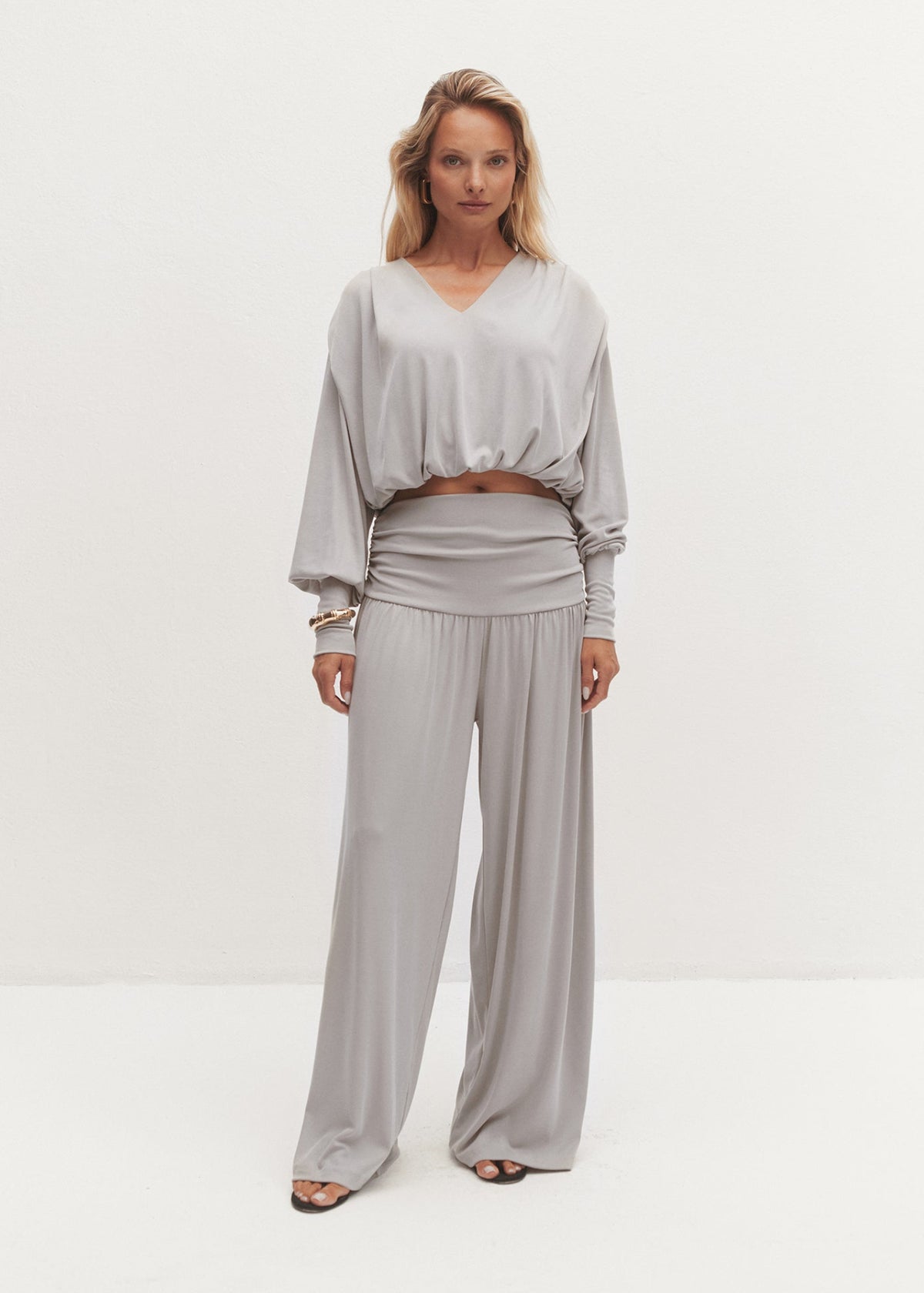 SPODNIE NORE LIGHT GREY LECOLLET