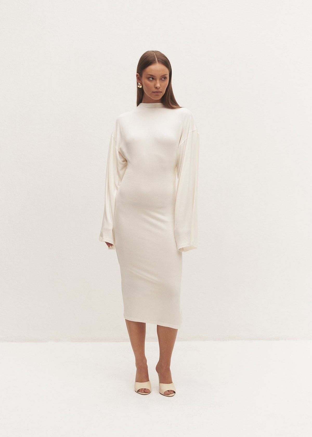 SUKIENKA AURI BACKLESS ECRU LECOLLET