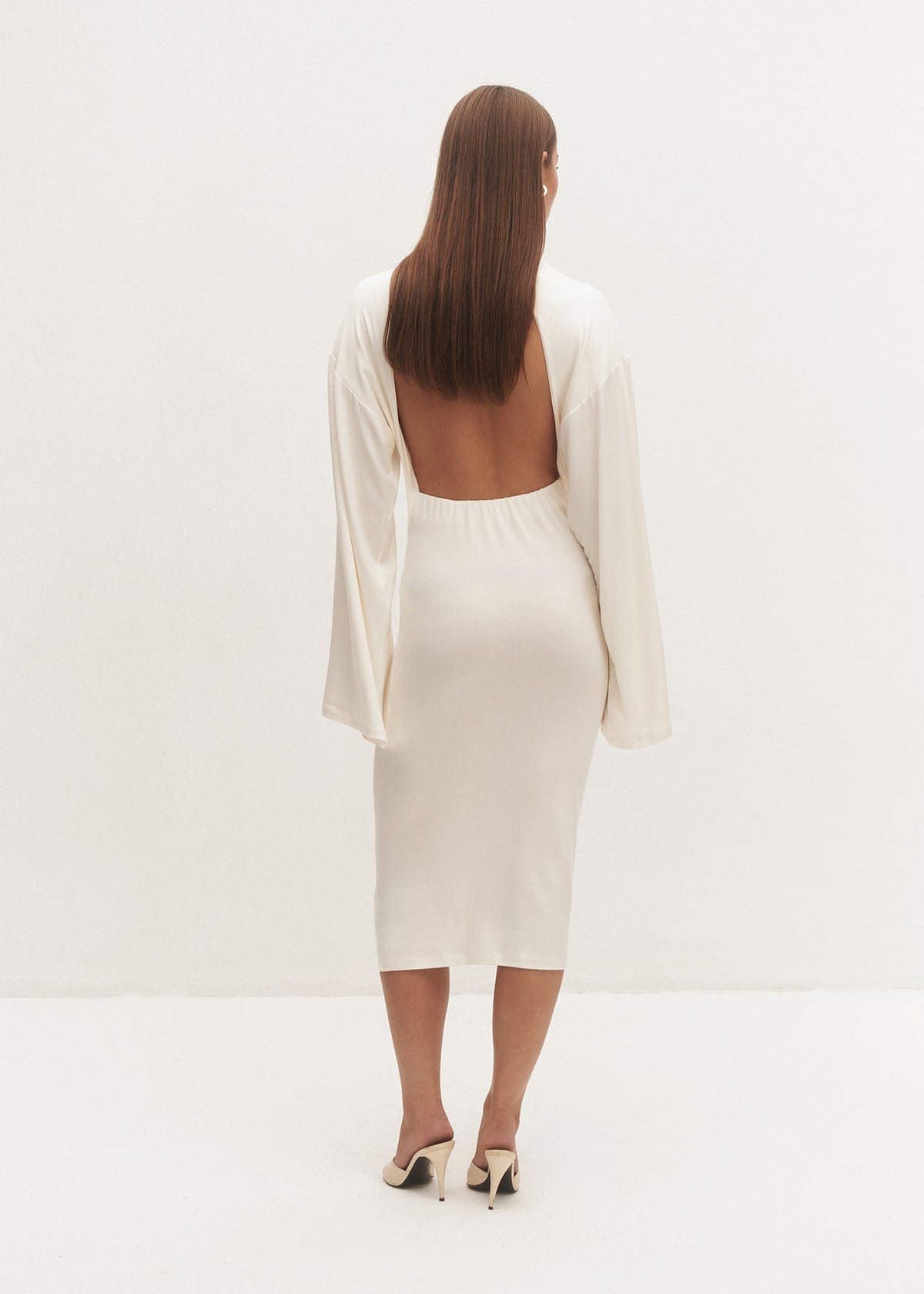 SUKIENKA AURI BACKLESS ECRU LECOLLET