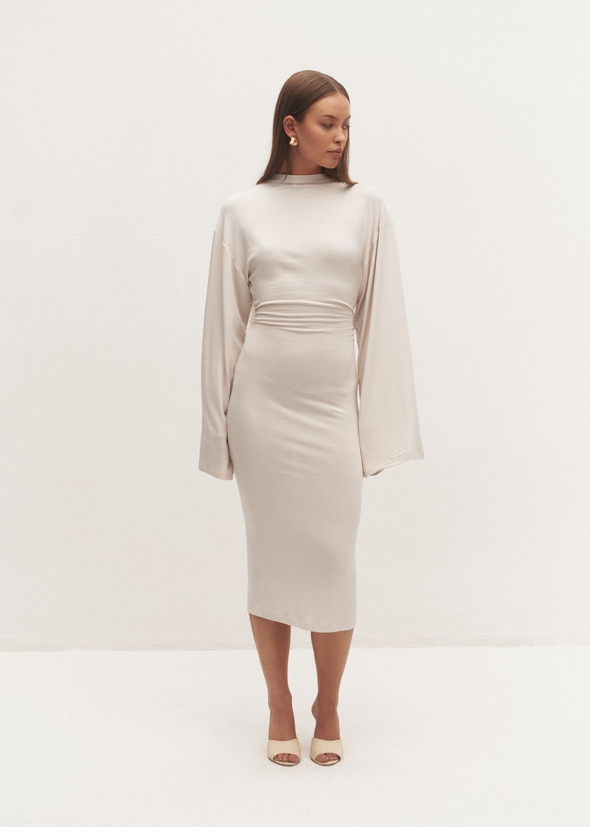 SUKIENKA AURI BACKLESS VANILLA LECOLLET