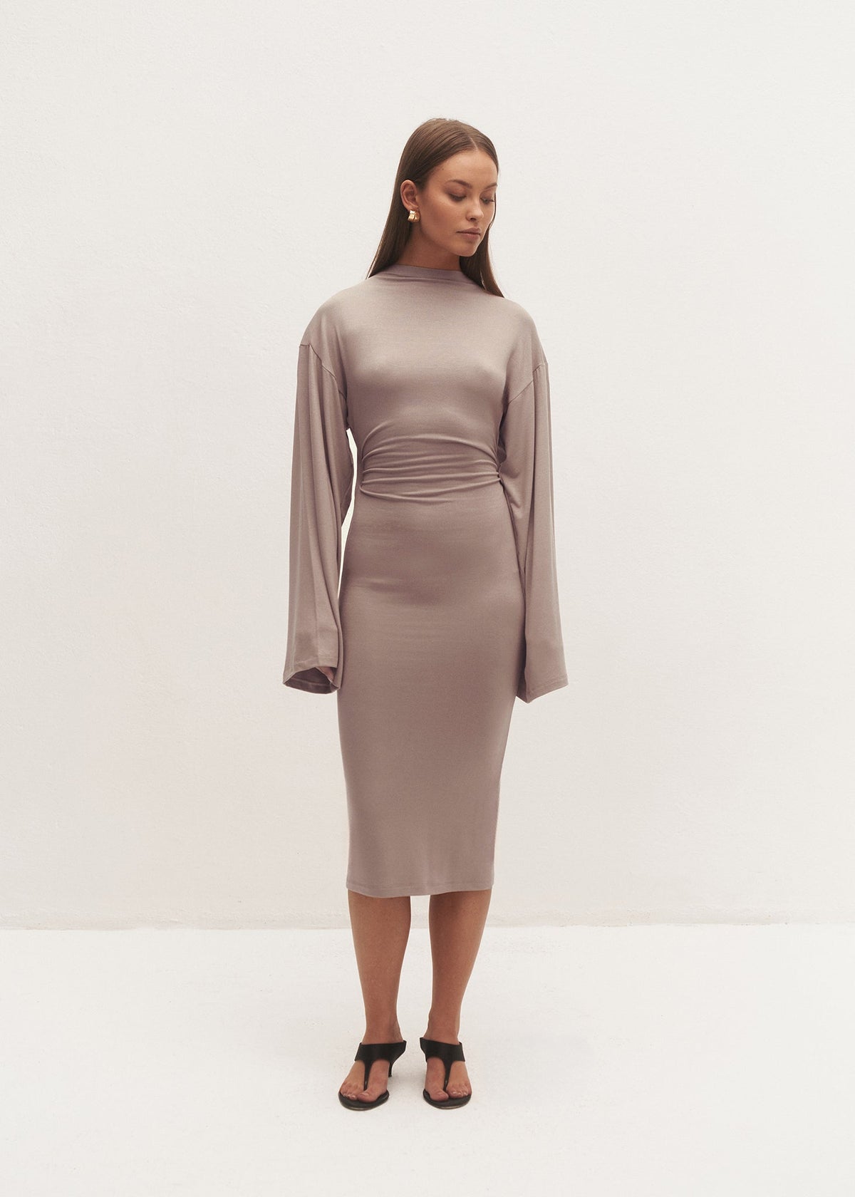 SUKIENKA AURI BACKLESS MOKKA LECOLLET