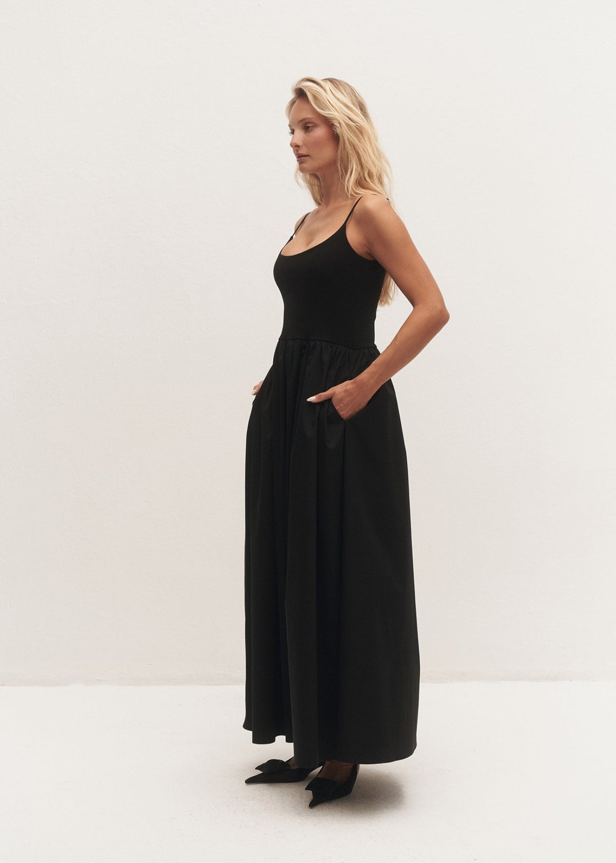 SUKIENKA JOA BLACK LECOLLET