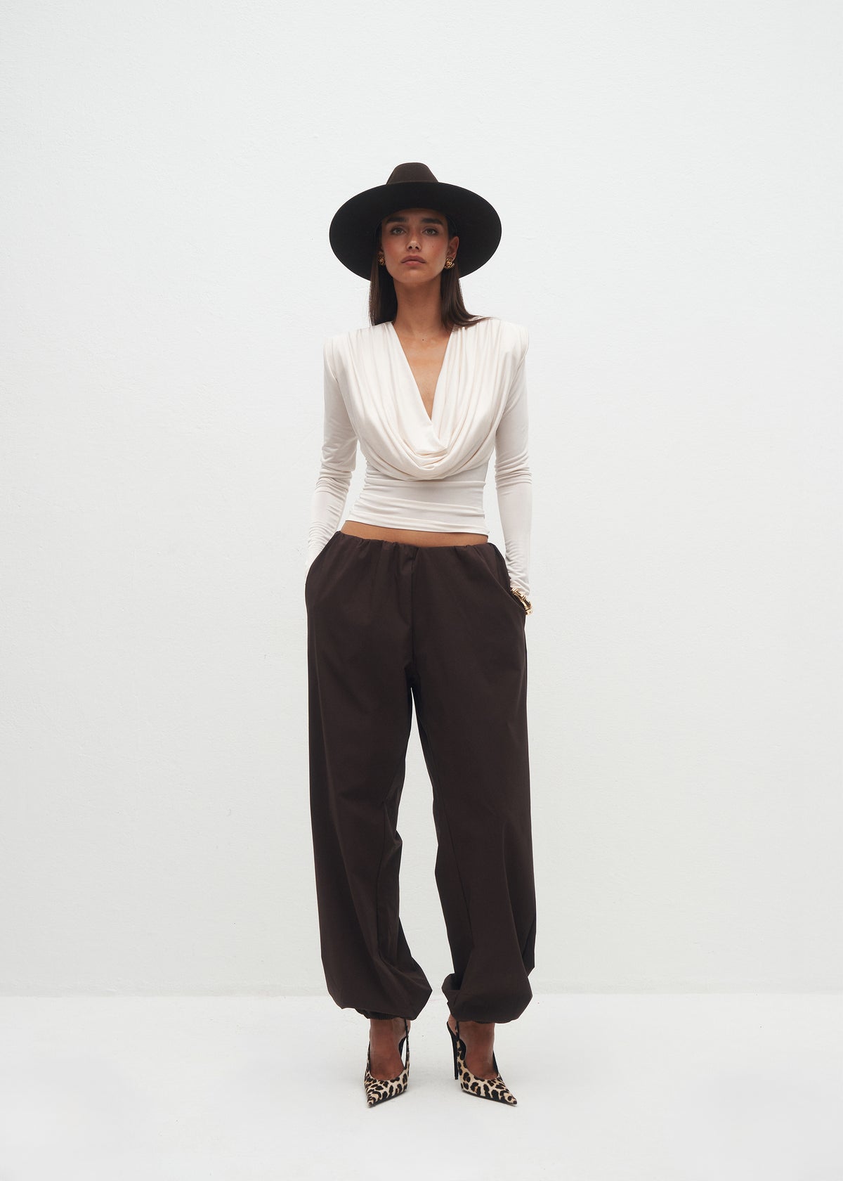 BASTI BALLOON BROWN TROUSERS